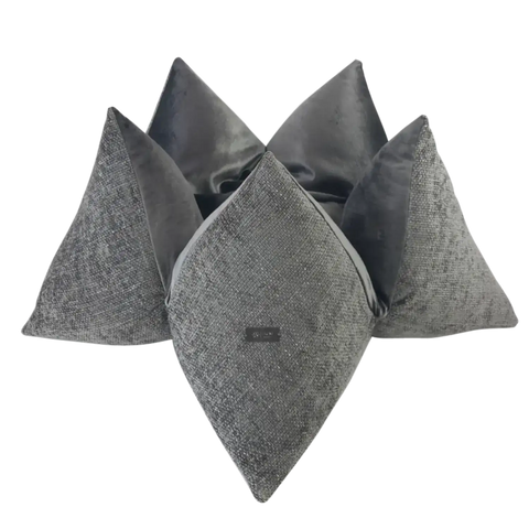 Bouclé Stone Love Kissen