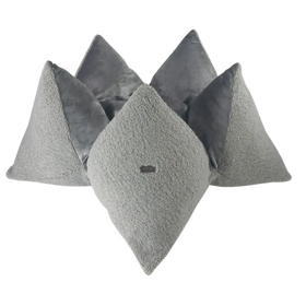 Socke Grau Kissen
